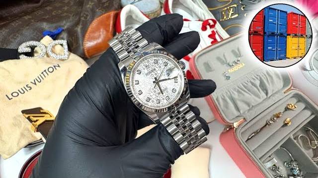 Нашли Rolex в мусорной кладовке. Очень повезло!