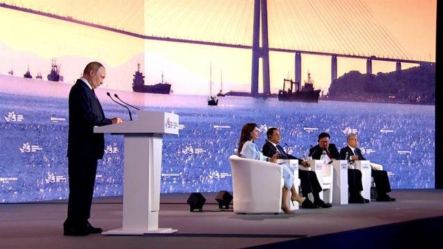 Путин анонсировал открытие моста из РФ в КНДР в следующем году