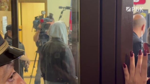 Суд отказался отправить под домашний арест актрису Аглаю Тарасову