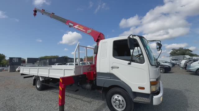 Mitsubishi Fuso Fighter, 1996 год - дизель, 7.5 л, механика, задний привод, Владивосток