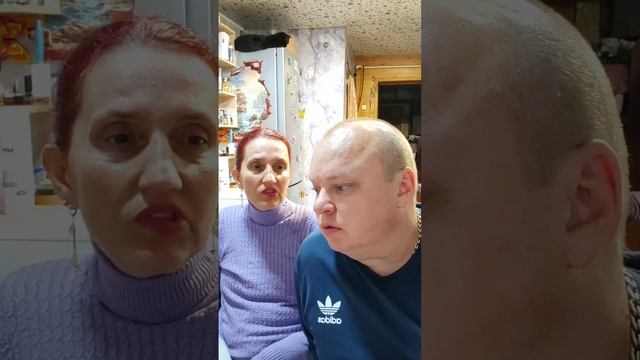 7.09.25 мы наконец-то дома, ездили по делам в город. И за подарками Кате - она довольна 😄