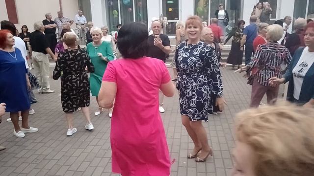 Поезд на Бердищев....... 07.09.25 Гомель парк Луначарского 🥰💫