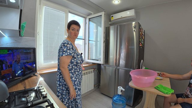 Я в БЕШЕНСТВЕ! Вылила весь суп в УНИТАЗ! ВЫСКАЗАЛИ друг другу всё что думаем! Расстроилась мою ОКНО