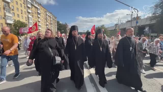 Московский крестный ход 2025