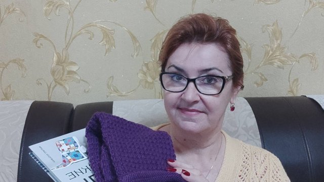 Участвую в конкурсе, вяжу жаккард, получаю подарки