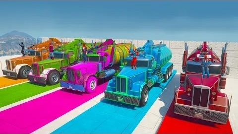 Испытайте Человека-паука на мотоциклах и грузовиках