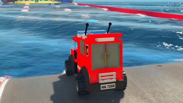 ПРОЕХАЛ ВОДНЫЕ КОЧКИ НА ОГРОМНОМ МОНСТР ТРАК В ГТА 5! ЭКСПЕРИМЕНТЫ В GTA 5!
