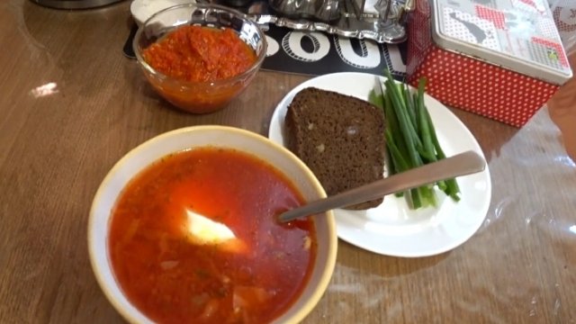 ВЛОГ : БОРЩ / МЯСО В ДУХОВКЕ / СНОВА OZON