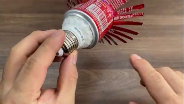 Интернет не нужен! Просто вставьте светодиод в банку из-под колы и наслаждайтесь!