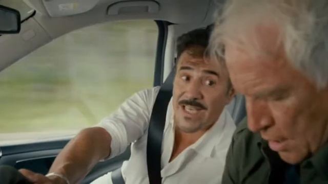 Захотел в туалет в машине🤣