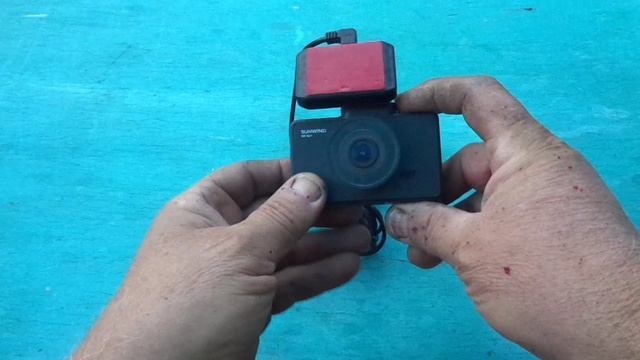 SUNWIND SD -621 ВИДЕО РЕГИСТРАТОР АВТОМОБИЛЬНЫЙ С МАГНИТНЫМ КРЕПЛЕНИЕМ.
