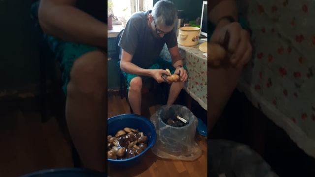 1000020933.mp4