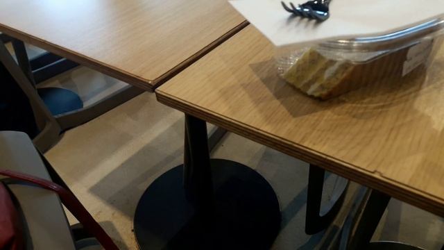Осенние мотивы...В магазине и в лесу..))