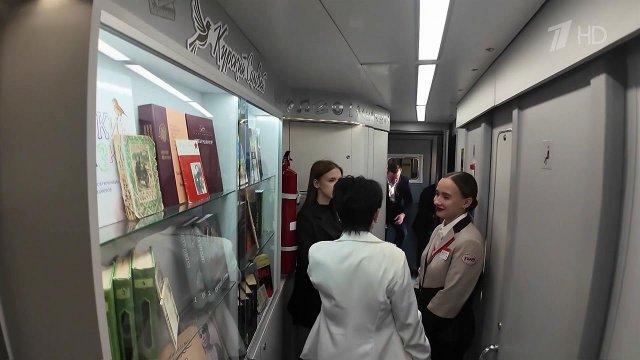 Фирменный поезд "Курский соловей" после перерыва вновь связал столицу и областной центр