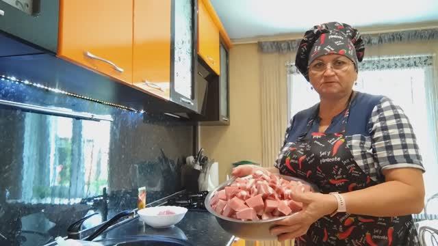11.092025г.// СЬЕЗДИЛИ В ПРИВОЛЖЬЕ, ЗАЕХАЛИ ЗА ПРОДУКТАМИ/ РАСПАКОВКА/
ОБЫЧНАЯ ЖИЗНЬ В СЕЛЕ