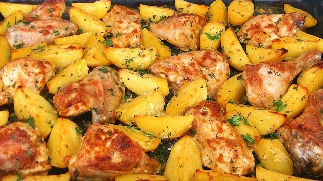 КУРИЦА с КАРТОШКОЙ в духовке, что может быть проще и вкуснее!