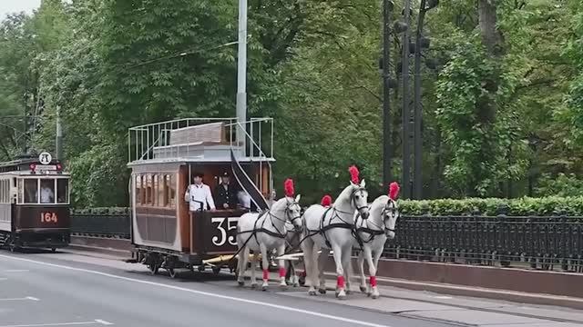 Парад трамваев