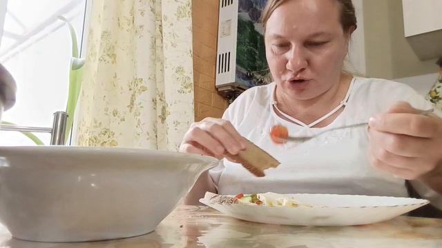 С УТРА ЗАБРАЛА СВОЙ ЗАКАЗ/ПРИГОТОВИЛА , ПОРАБОТАЛА В ОГОРОДЕ.