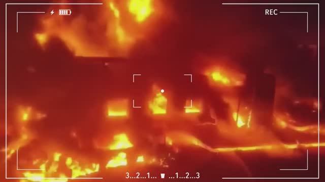 Сегодняшний удар Ирана и Катара по Израилю‼️ Ашдод охвачен страшным пожаром