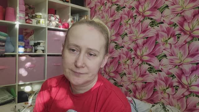 У НАС ГОСТЬЯ НЕОБЫЧНАЯ,ВСЕ МЫ МАМЫ...