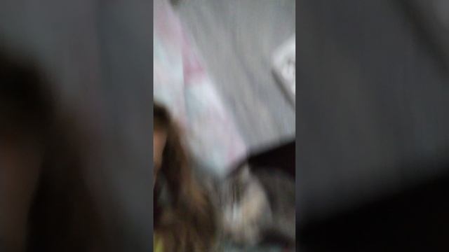 Сидим у Лики в комнате