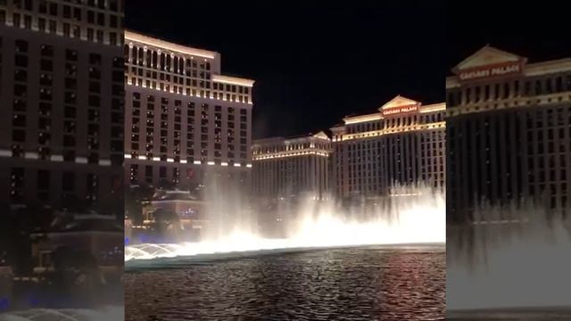 Музыкальный фонтан  Bellagio  (город грехов Лас Вегас)
