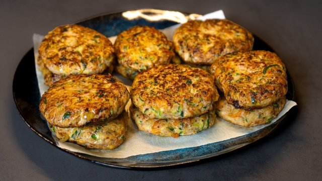 Котлеты из кабачков. Мой любимый рецепт.