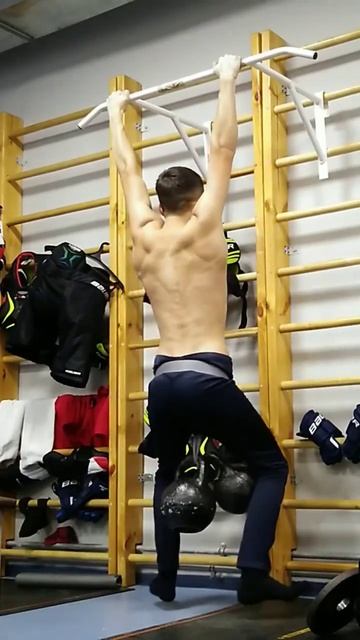7 pull ups +48 kg