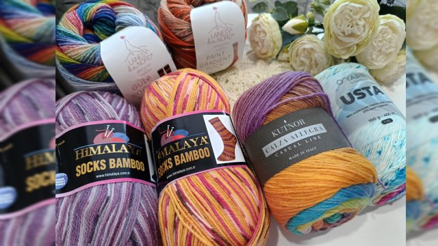 Накупила носочной пряжи🥰Ух навяжу носков 🧦