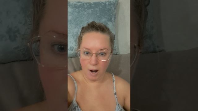 Да что же мне надо сделать чтобы на меня подписывались/ может фриком стать/ ссылка внизу под видео