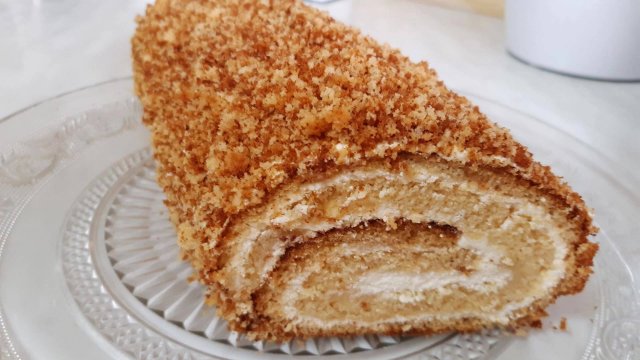 МЕДОВЫЙ  РУЛЕТ СКАЗКА! Торт МЕДОВЫЙ БЕЗ РАСКАТКИ КОРЖЕЙ на СКОРУЮ РУКУ! ВКУСНЕЕ и ПРОЩЕ НЕ БЫВАЕТ!