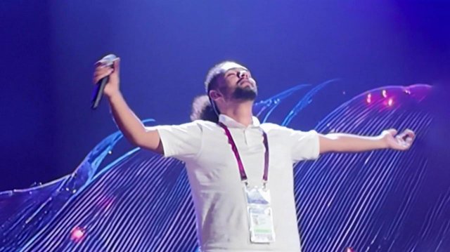 Вечер "Интервидения" на Первом канале начинается в студии ток-шоу "Пусть говорят"