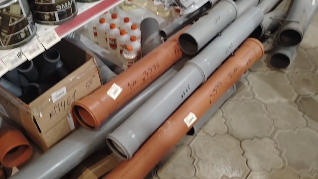 Ейск ! Овощной гарнир, объезжаем магазины в поисках труб и люка по приемлемым ценам.