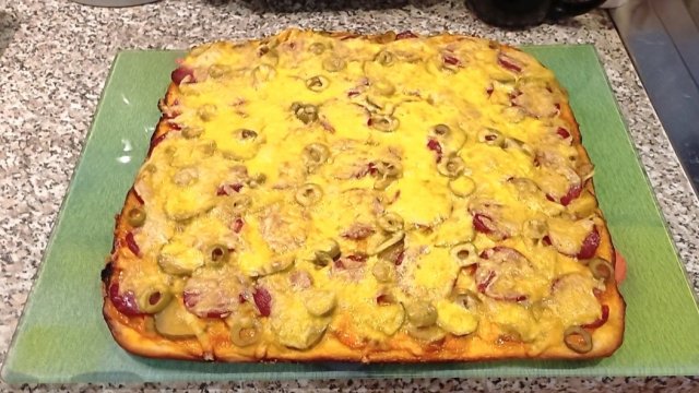 Два вкусных рецепта от Ирины/Салат с селёдкой/Пицца с белыми грибами