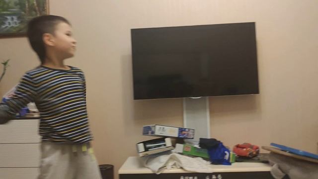 Матвей против супер злодея