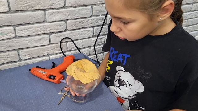 Цветы из листьев