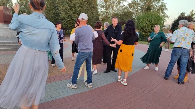 А ты не жди..... 21.09.25.