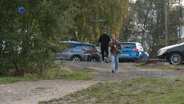 Глава Петрозаводска Инна Колыхматова провела выездную встречу с жителями Перевалки