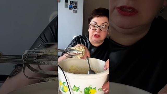 А я готовлю пирог без муки , но с курочкой/Пирог для моей стройной🤣🤣🤣 фигуры😉
