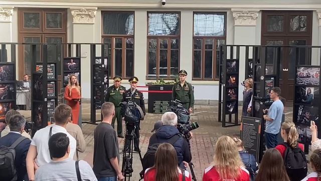 выставка уралвагонзавод священный завод москва киевский вокзал сентябрь2025 1