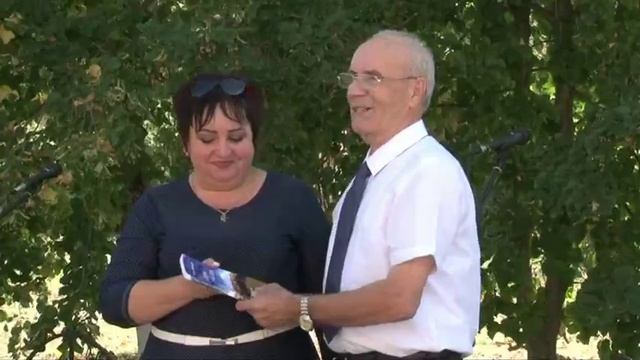 Встреча М.К. Анисимова с читателями