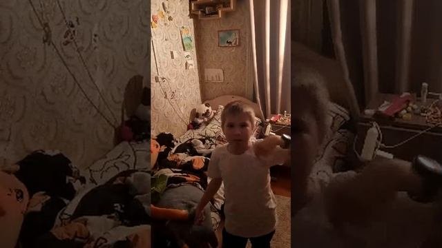 у меня в комнате
