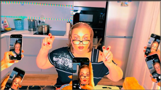 Вкусненько пообедаем вместе и посплетничаем о делах насущных... Меня преследует Толян...