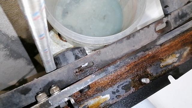 Метлана в процессе  ремонта  VID_20250923_035600.mp4