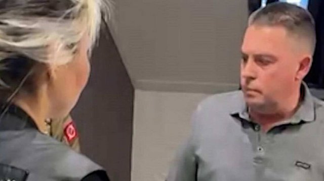 Мэр Владимира признал вину в получении взятки от "похоронной мафии"