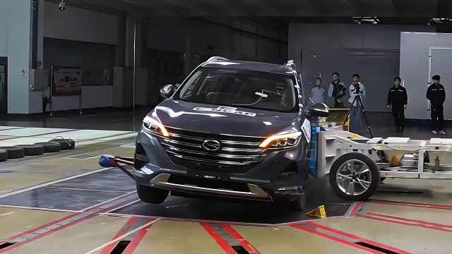 Краш-тест нового GAC GS5 от C-NCAP на CarMaps.Ru