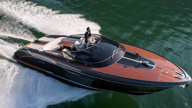 Luxury Yacht - Riva Rivamare - Ferretti Group
