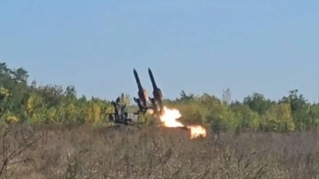 Расчёт ЗРК «Бук-М3» группировки «Центр» сбил воздушную цель на Красноармейском направлении