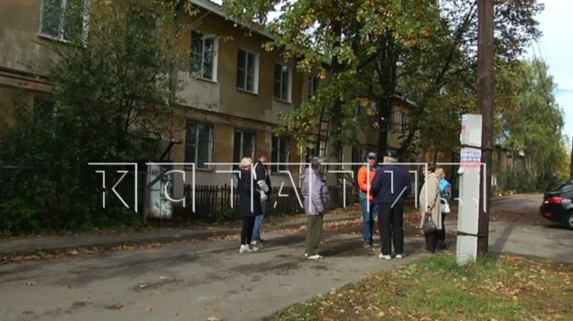 Из-за долгов одного жителя газ и отопление отрезали целому подъезду