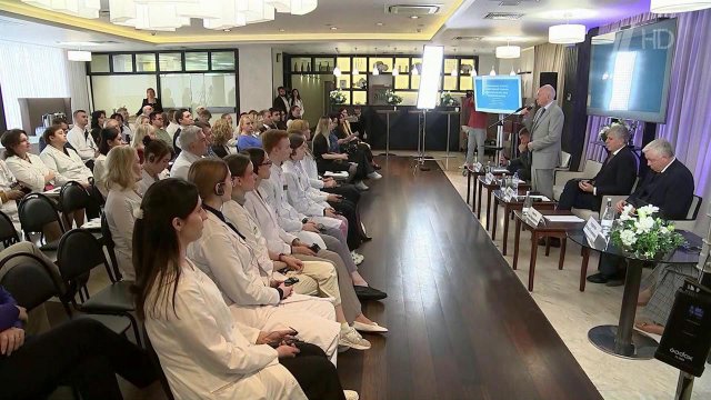Новые методы лечения рака молочной железы обсудили специалисты в Москве
